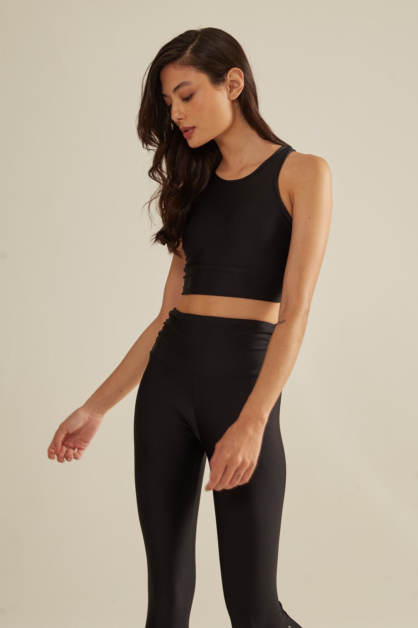 Top  glam black