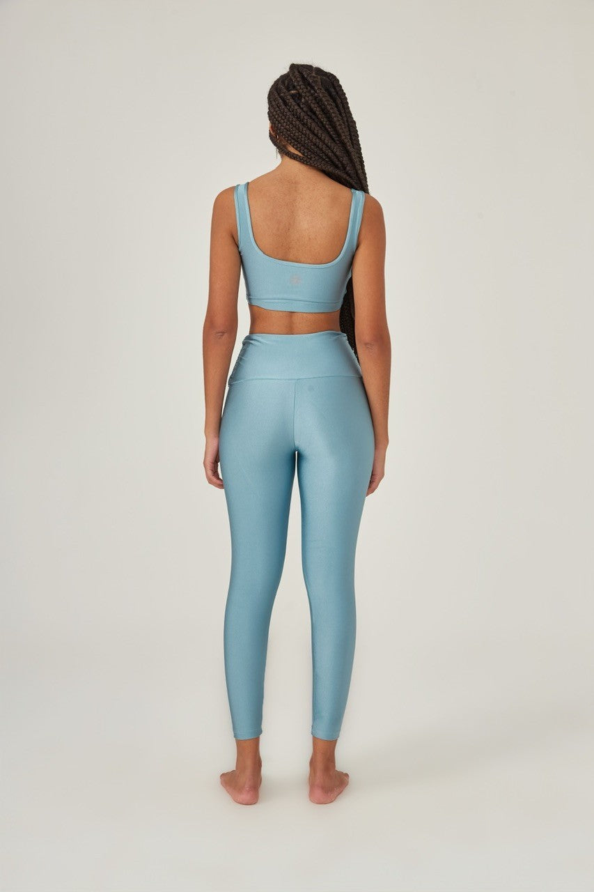 Top liz glam frozen
