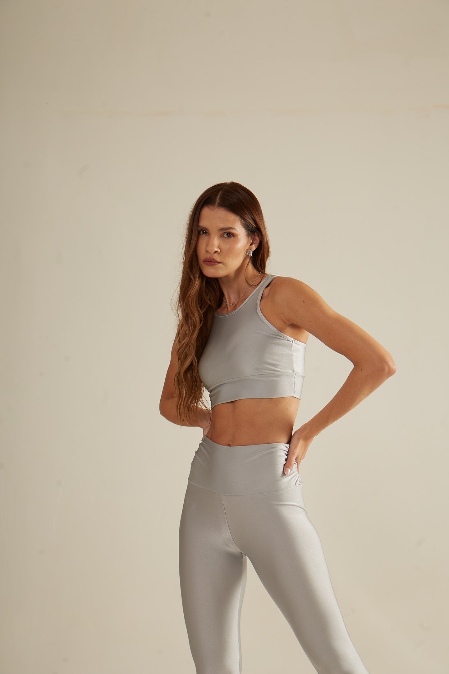 Top glam light grey