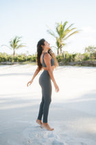 Cinza