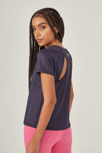 Camiseta recorte preta